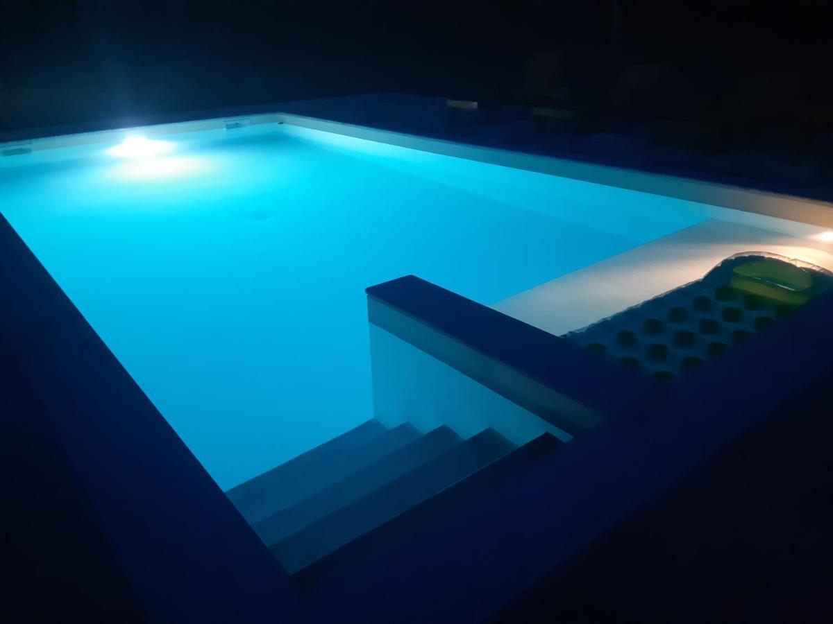 Vacation House Studenac Bihać Екстериор снимка