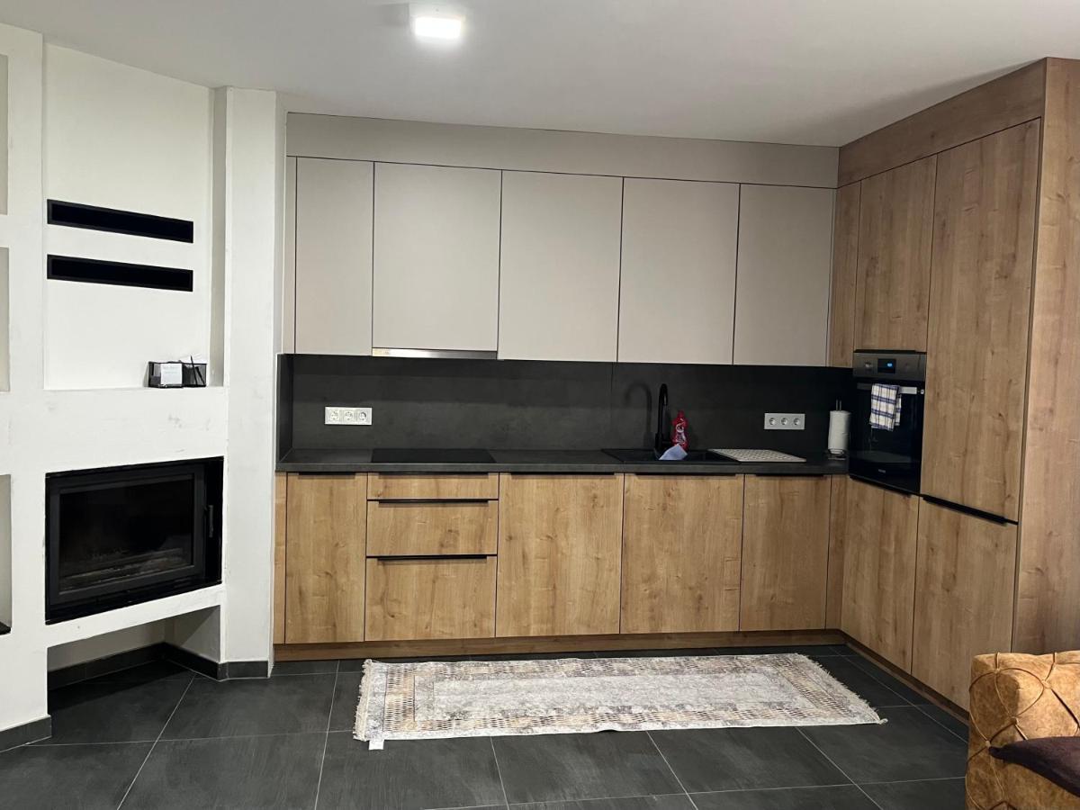 Vacation House Studenac Bihać Екстериор снимка