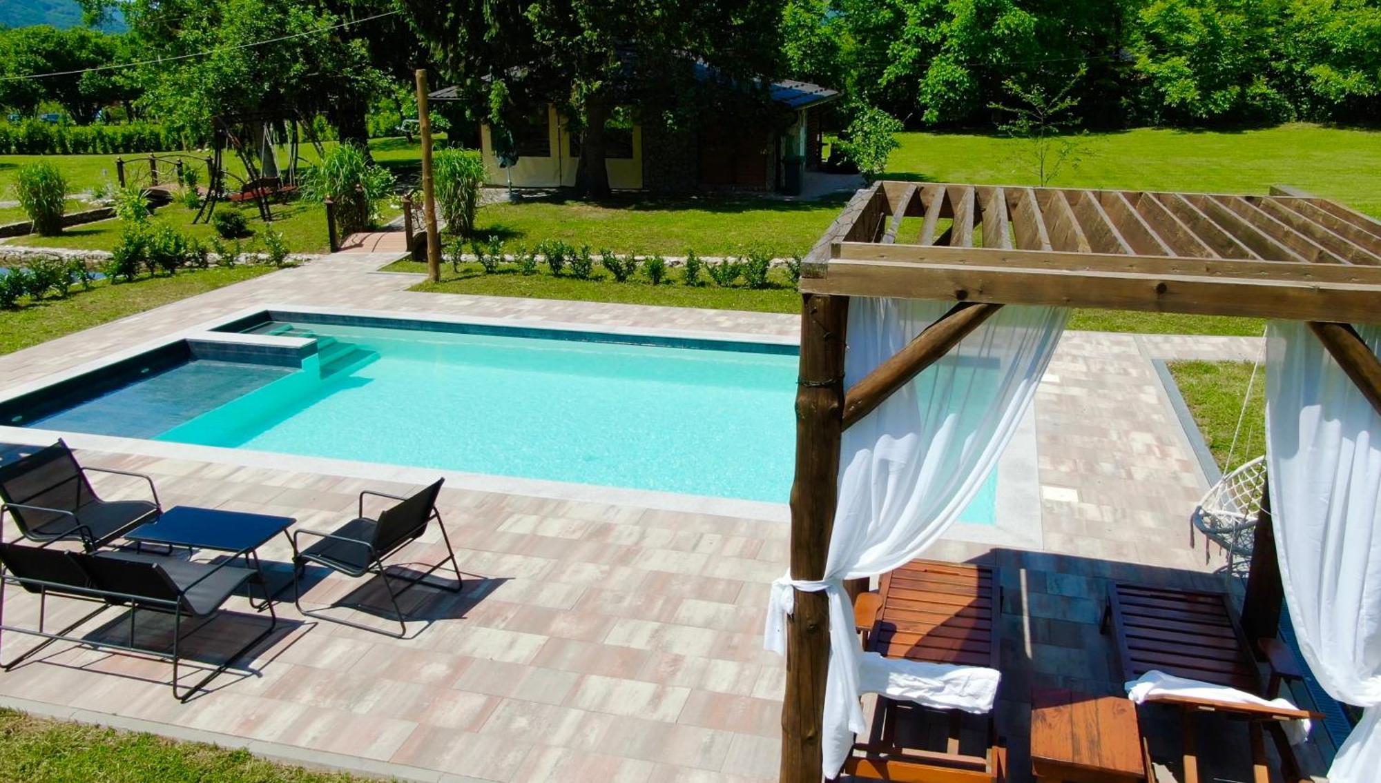 Vacation House Studenac Bihać Екстериор снимка